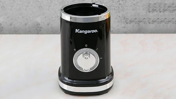 Máy xay sinh tố Kangaroo KG3B2 dễ dùng